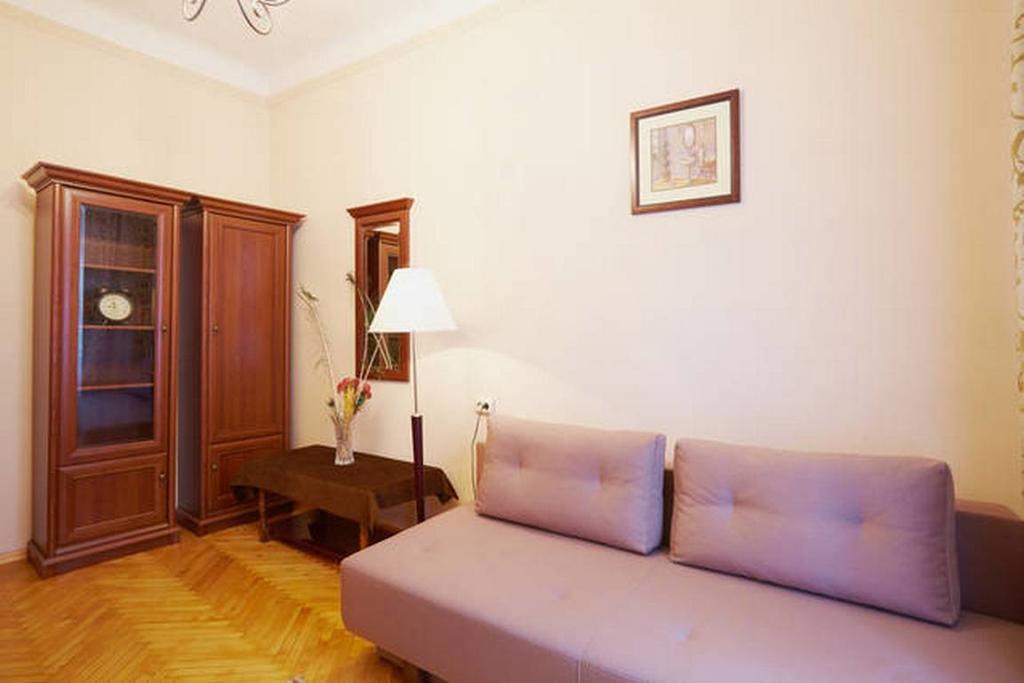 Pylnykarska 6 Apartment Liov Exterior foto